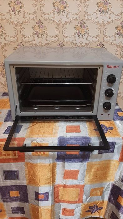 Духовка Saturn электрическая