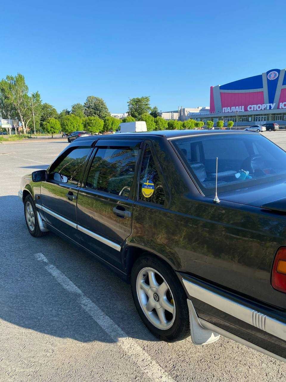 Срочно !!!Продам Volvo 850 (1992) бензин  2.4л