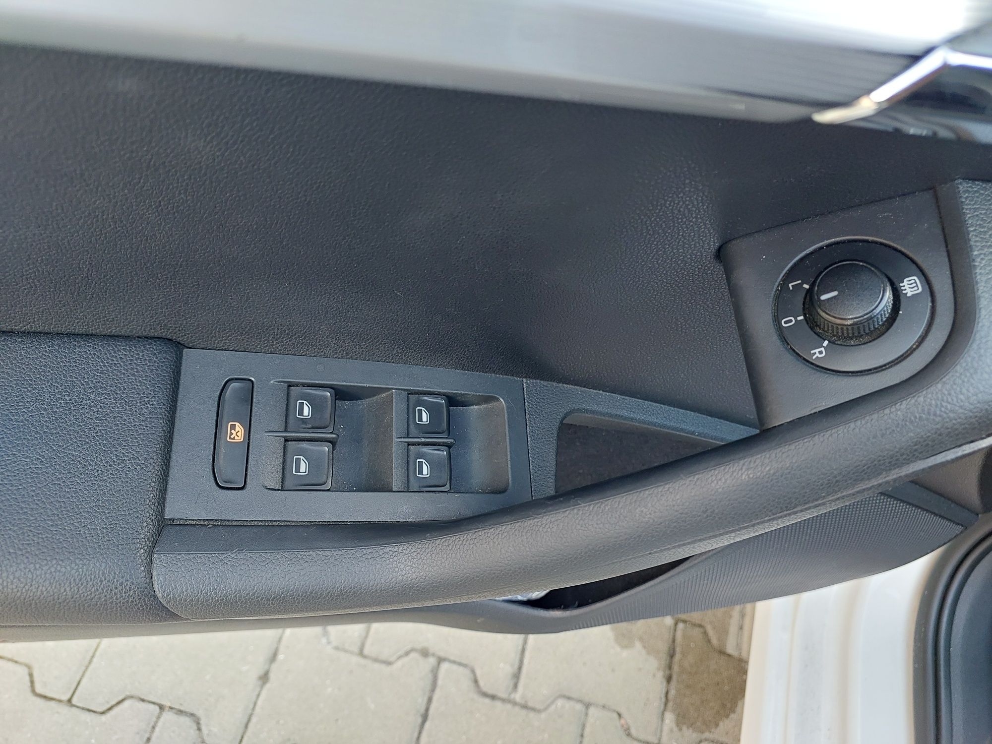 Škoda Octavia 1.6 тді