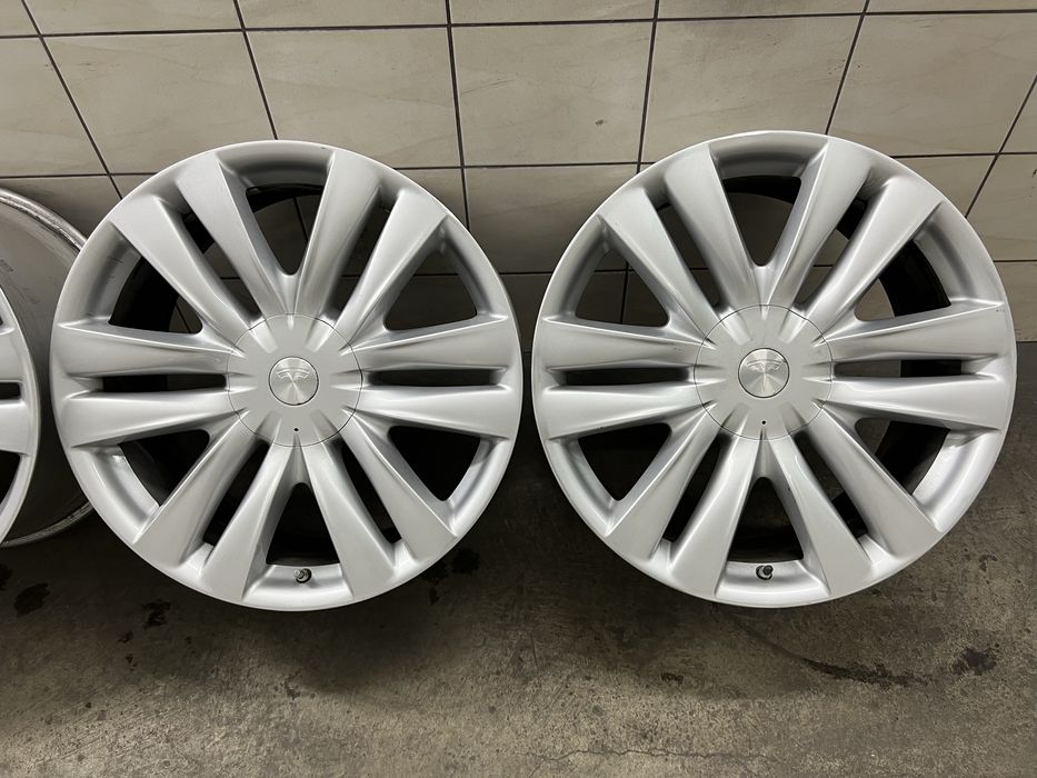 Alufelgi 5x120 TESLA 20" Model X^ czujniki TPMS^ Oryginał 10J/9J