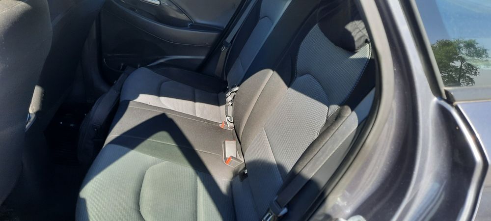 Hyundai I30 1,4 benzyna , zarejestrowany, z małym przebiegiem zadbany
