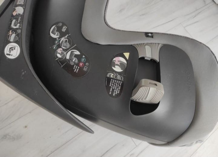 Fotelik samochodowy cybex sirona S i-size soho Grey