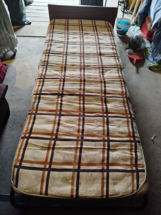 Ліжко-розкладушка