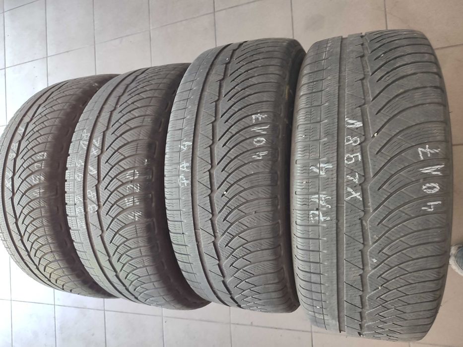 opony 235/45-18 PA 4  98V XL Michelin Pilot Alpin 4