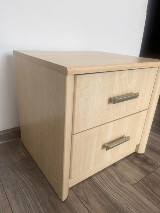 Sprzedam szafkę nocną