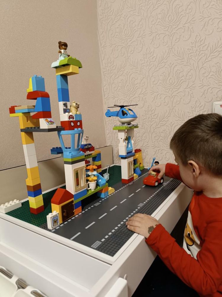Столик лего lego дитячий розвиваючий конструктор меблі монтесорі