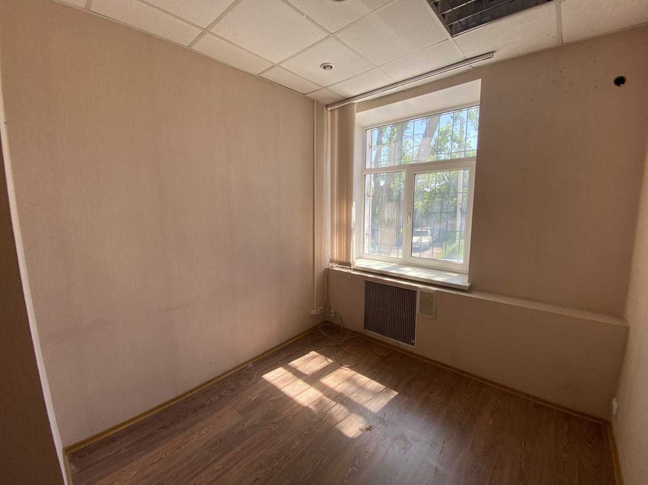 ОФІС в оренду - 12,4 м² на вул. Філософській, 84,Центральний р-н