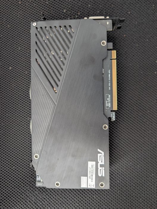 Karta graficzna RTX 2060 Asus