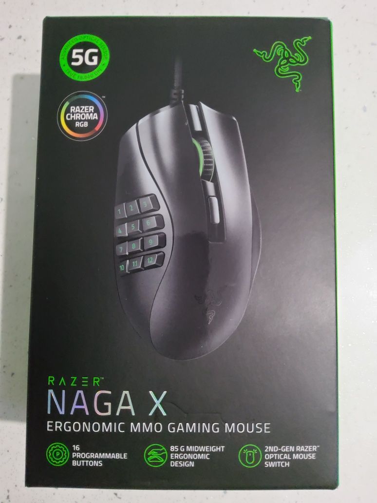 Мышь с цифровой клавиатурой Razer Naga X