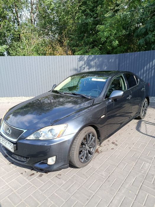 Lexus is 220d 2007