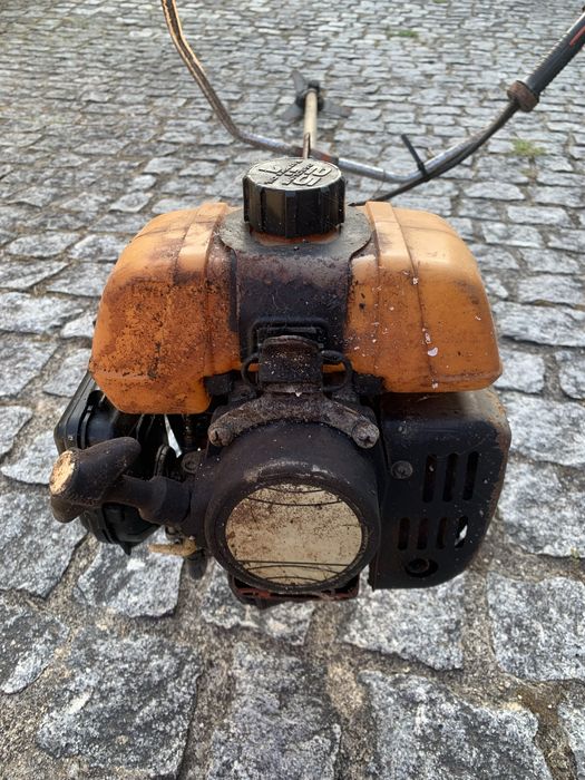 Roçadora gasolina