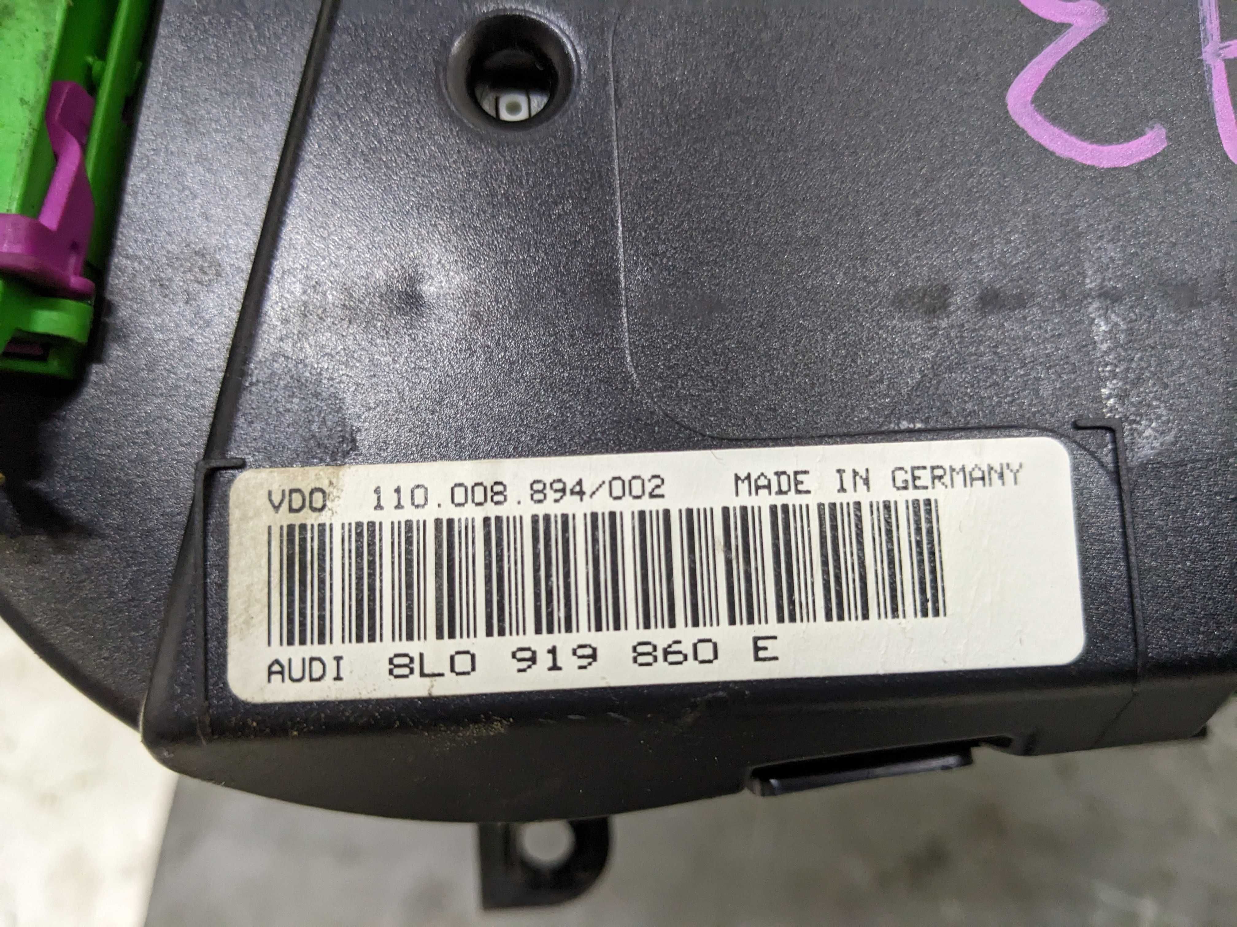 Audi A3 8L 1.6 1.8 Licznik Zegary Prędkościomierz