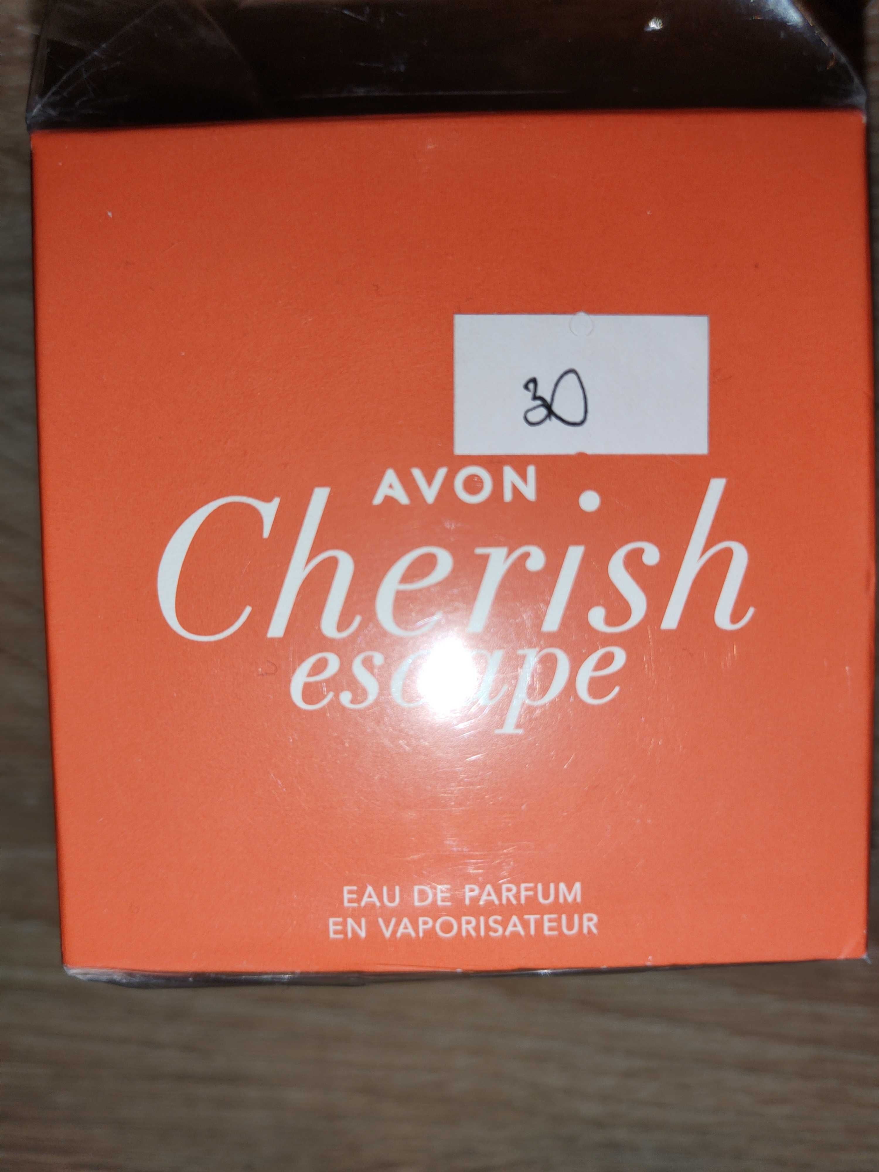 Perfumy Cherish Escape Avon 50 ml