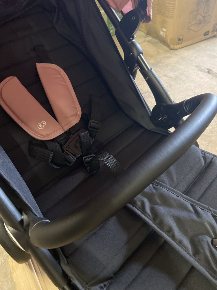Wózek spacerowy Kinderkraft różowy Grande Plus