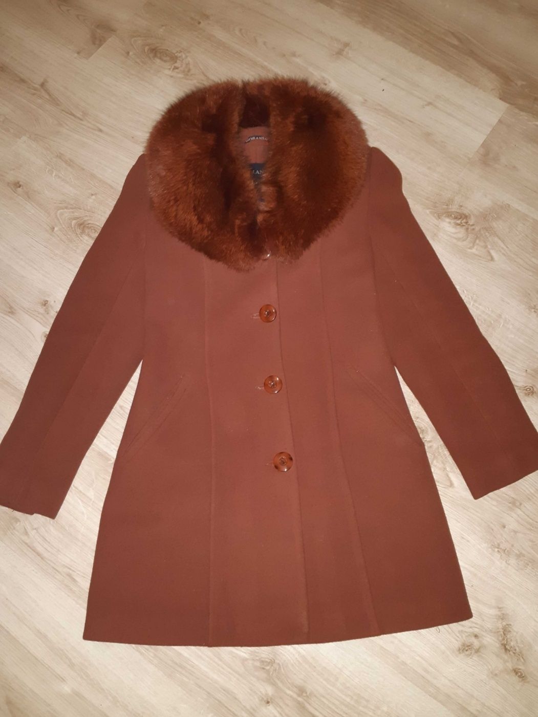 Женское пальто зима