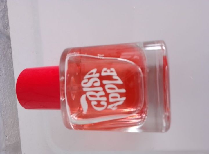 Perfumy Crisp Apple Dominik Rupiński