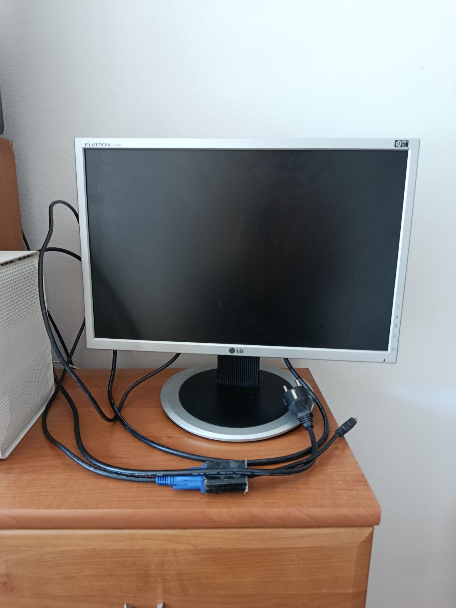 Monitor LG flatron