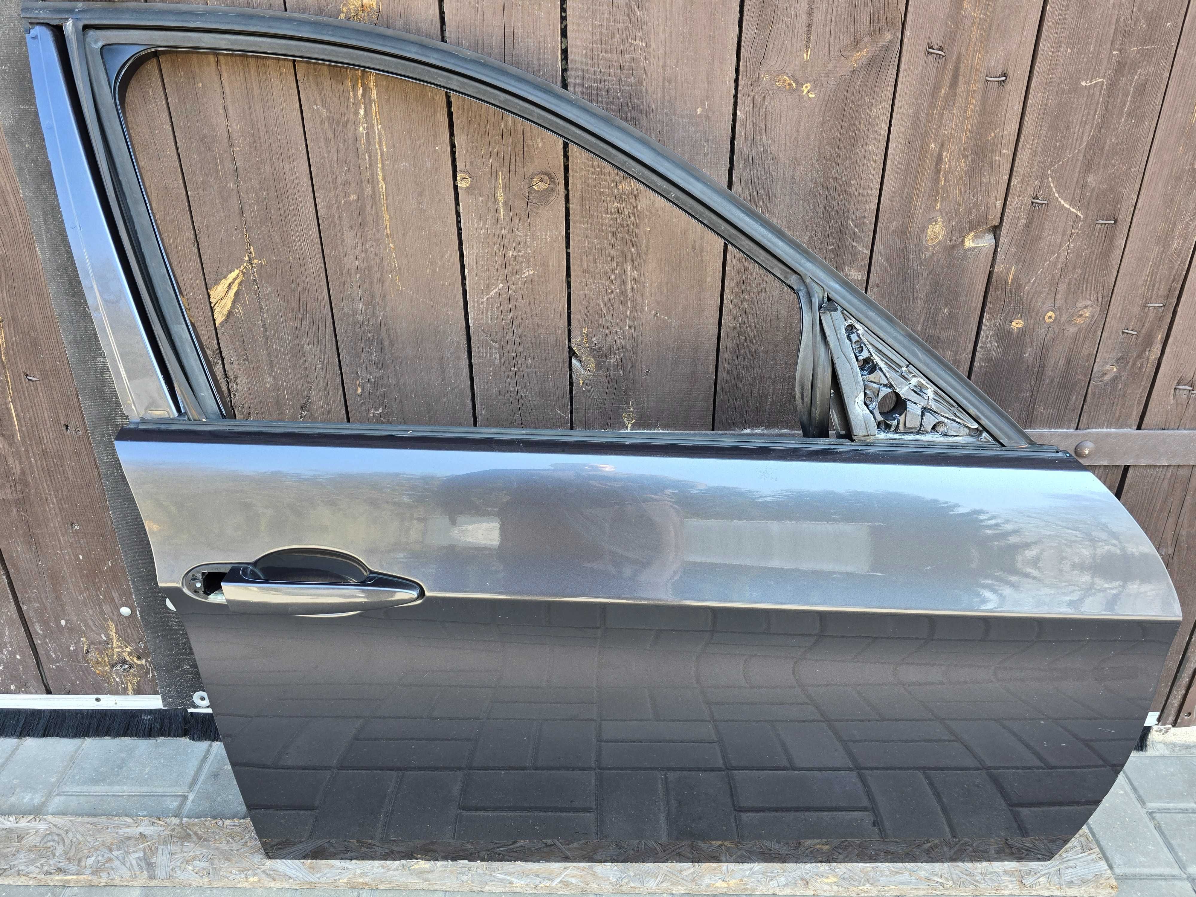 BMW 3 E90 E91 Drzwi Prawe Przód A22/7 SPARKLING GRAPHITE Org. Lakier
