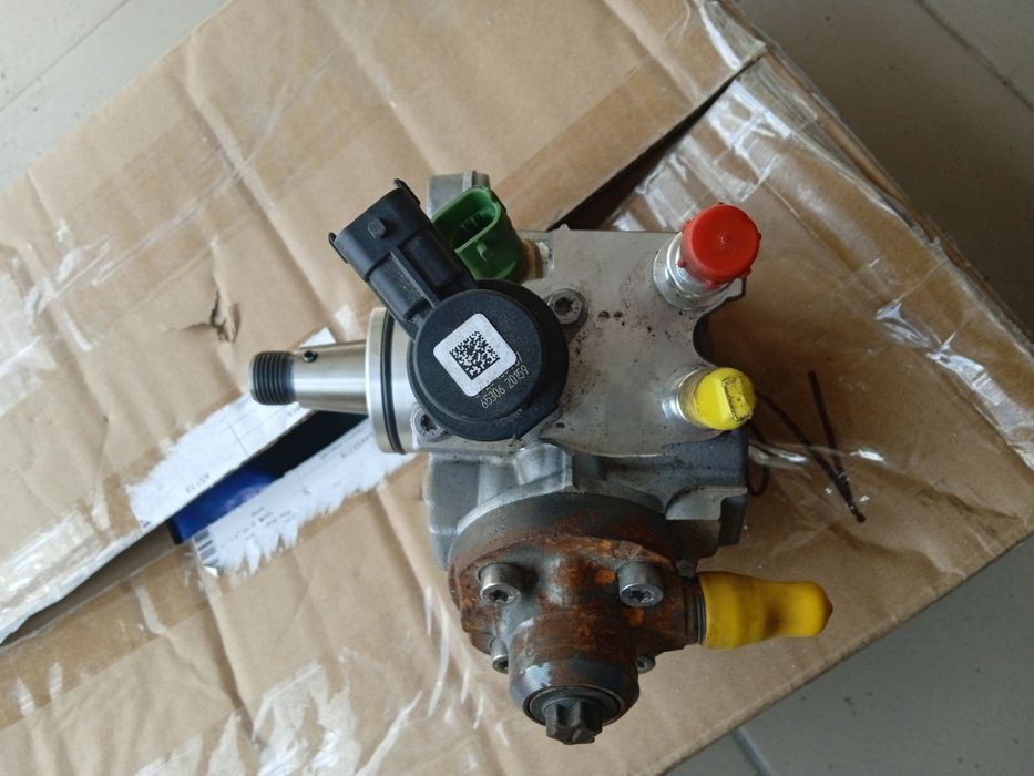 Насос тнвд jaguar xe 2, 0d 0445010706