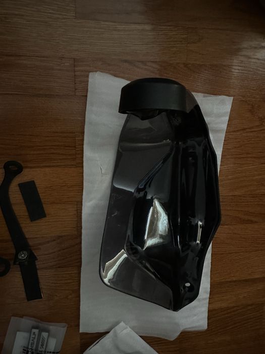 Proteção de mãos Gdreye com suporte de montagem