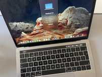 MacBook Pro 13” – i3 Dual Core, 8GB RAM