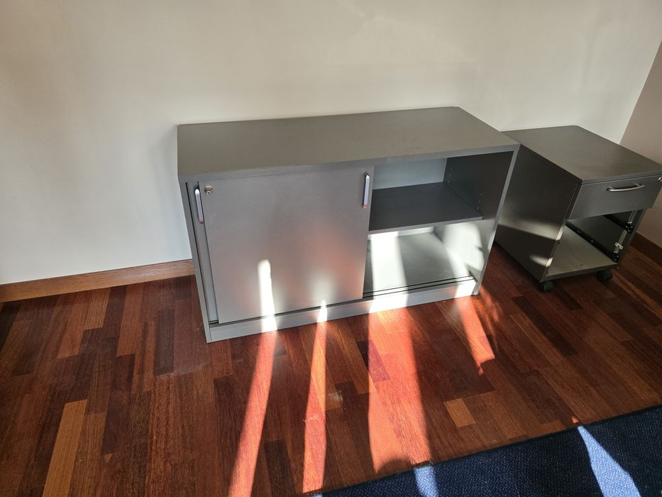Szafka biurowa przesuwna 120 × 72 x 45