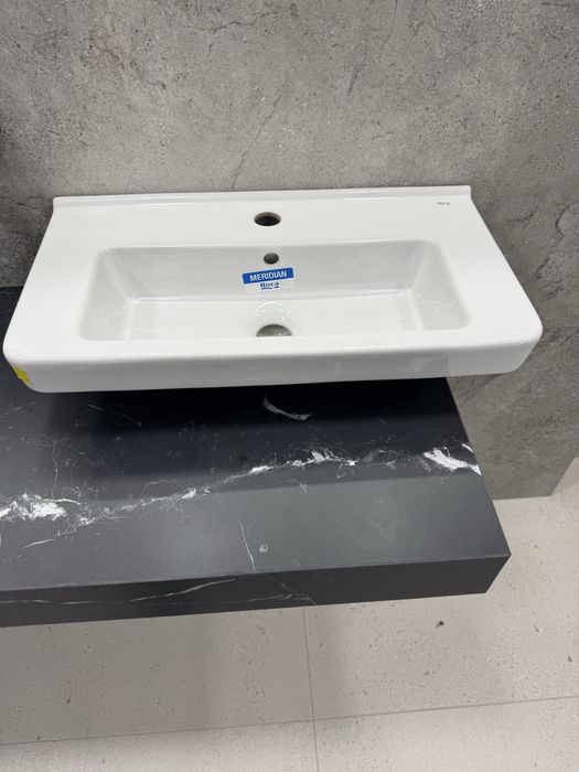 Umywalka nablatowa Roca Dama-N Compacto 60×32 – poekspozycyjna