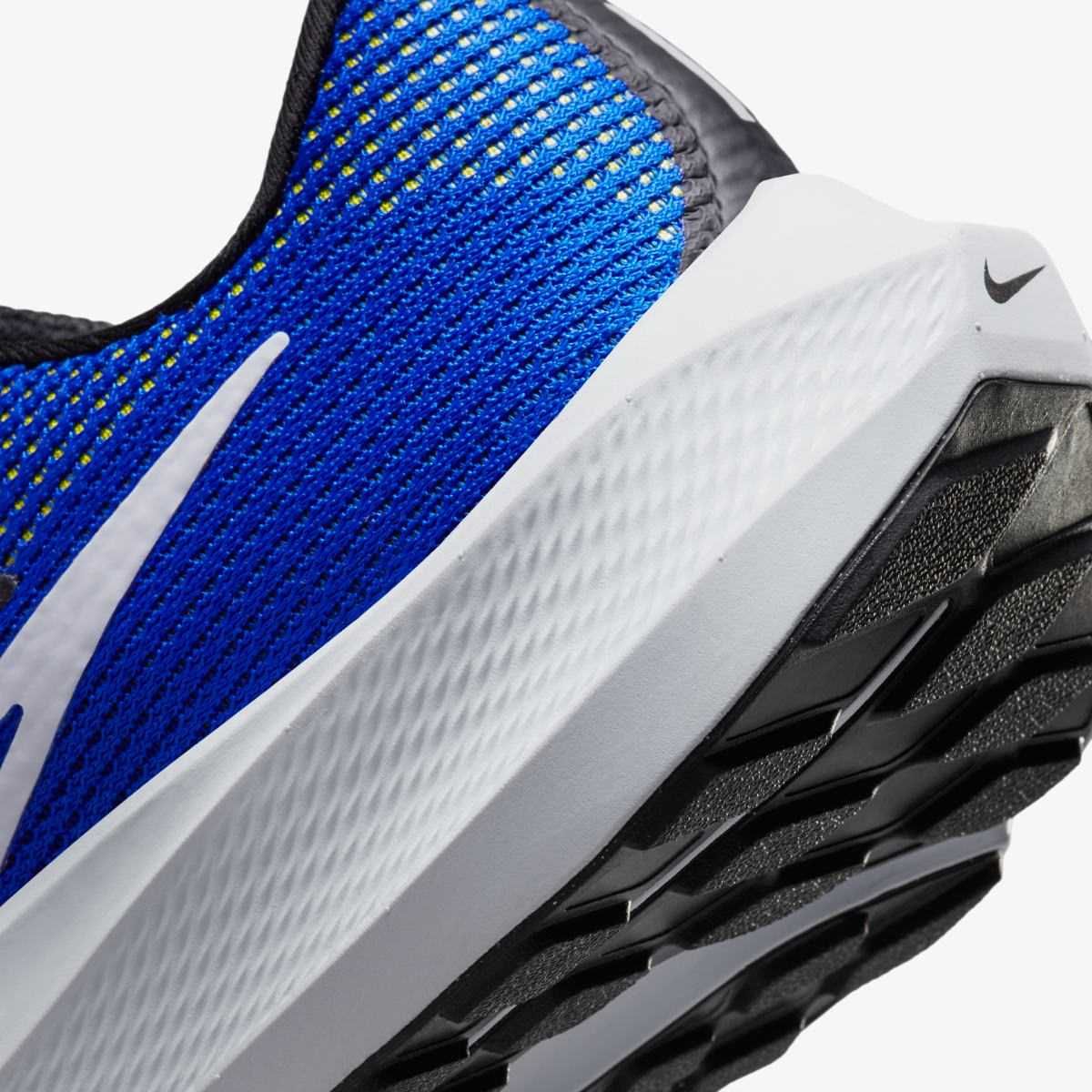 Кроссовки Nike Air Zoom Pegasus 40 Jordan Max Оригинал! (DV3853-401)