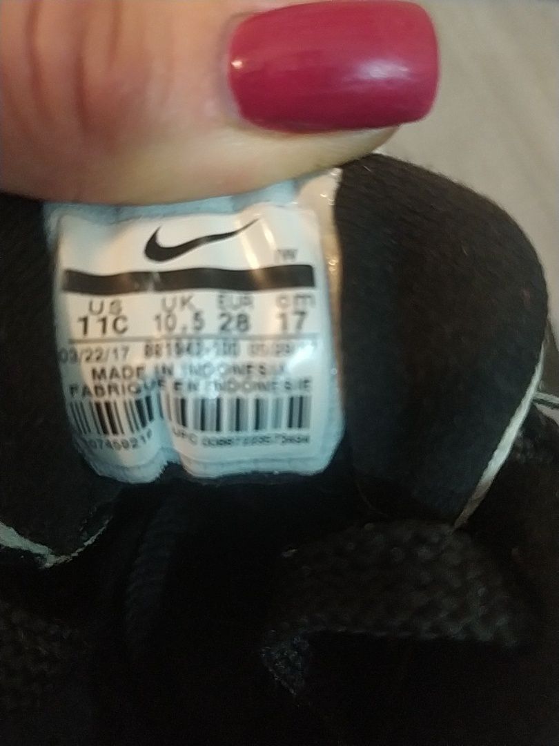 Кросівки Nike 28 розмір