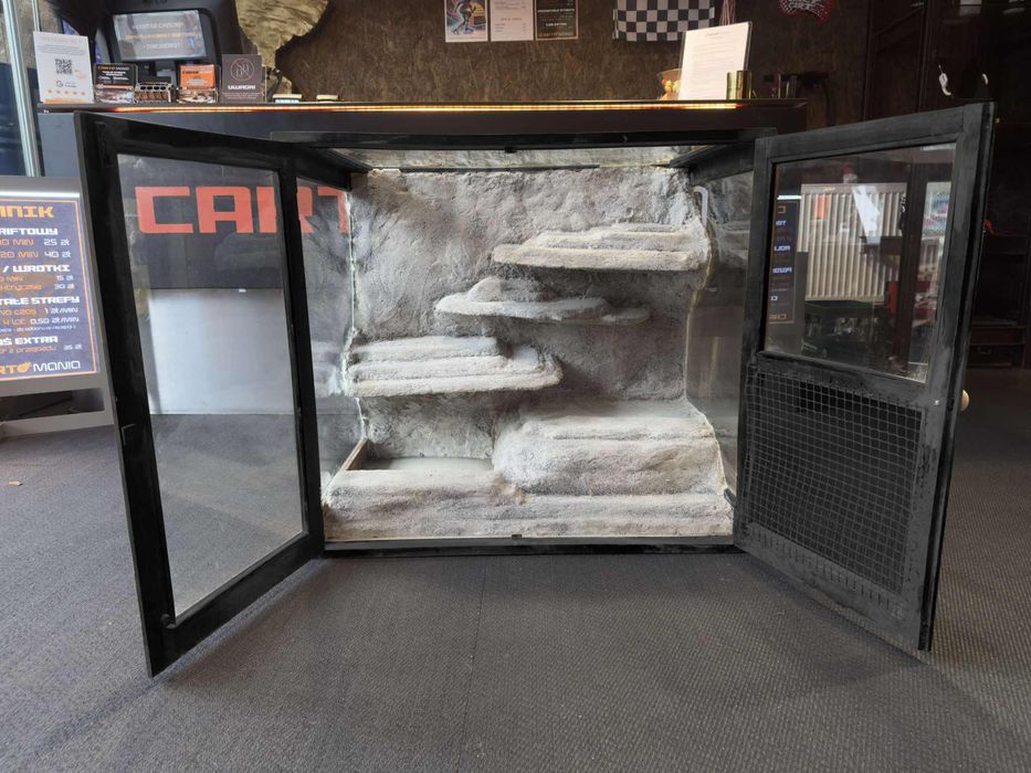 Terrarium dla gadów i płazów