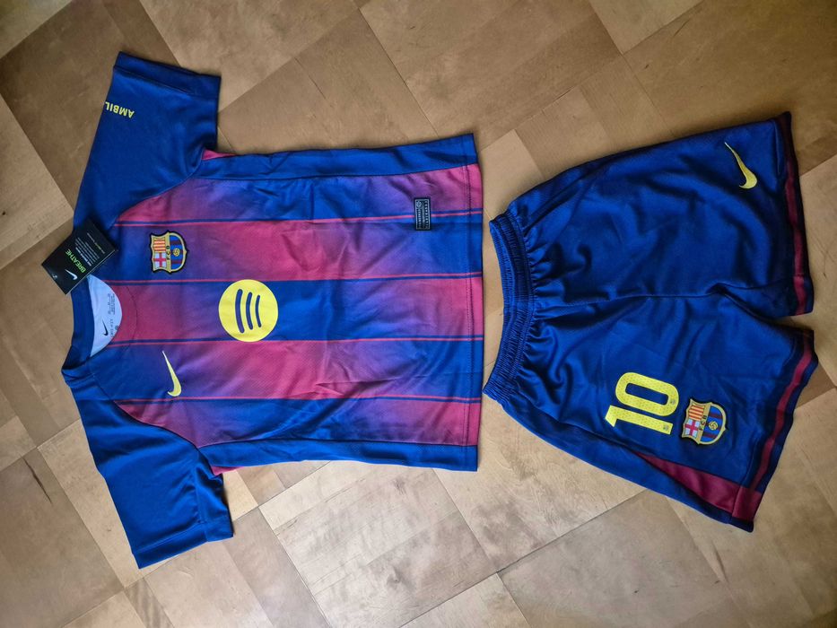 Strój piłkarski Nike FC Barcelona rozm.134 Lamine Yamal