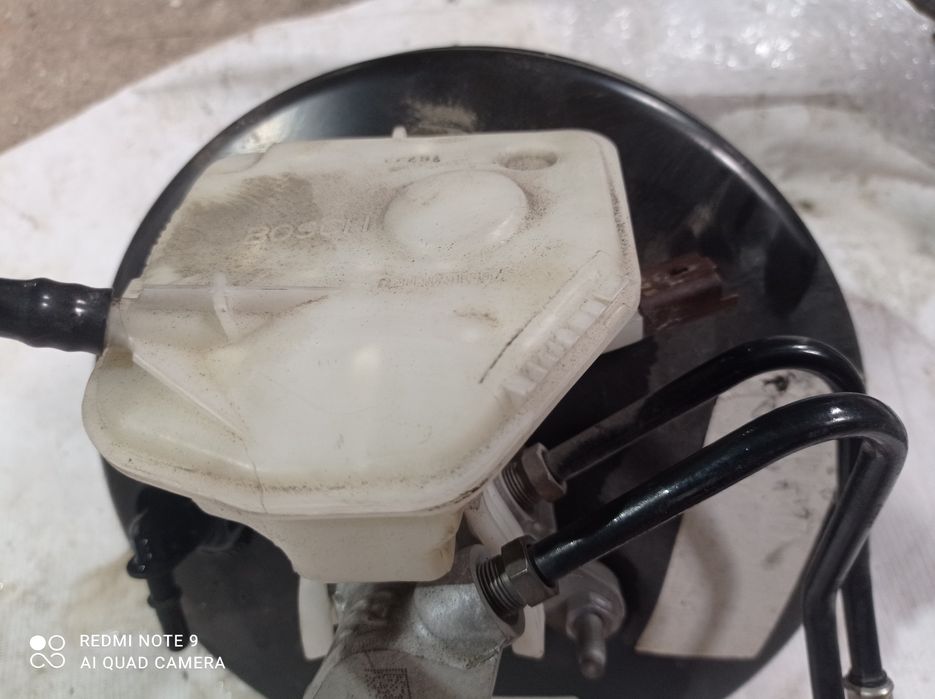 Вакуумный усилитель тормозов в сборе Peugeot 308 2007-2015 9682516580