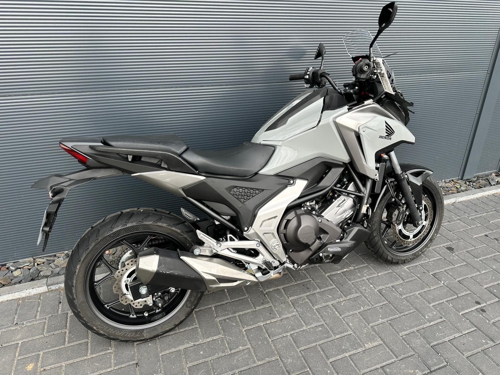 Honda NC x