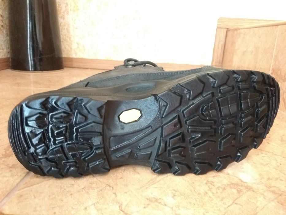 Кроссовки LOWA RENGADE II GTX Оригинал.