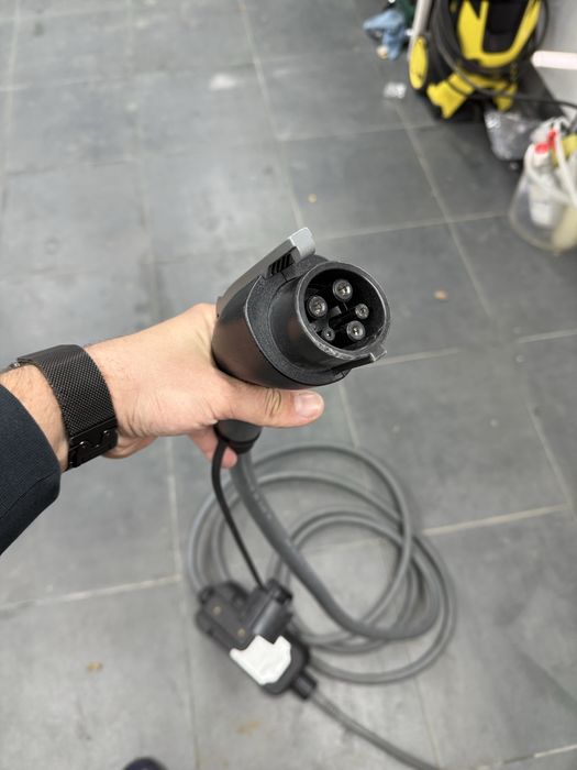 Зарядка TYPE 1 16а bmw