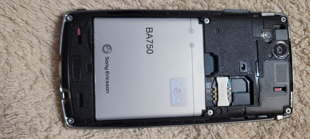 Мобильный телефон Sony Ericsson Xperia arc S LT18i Gloss Black