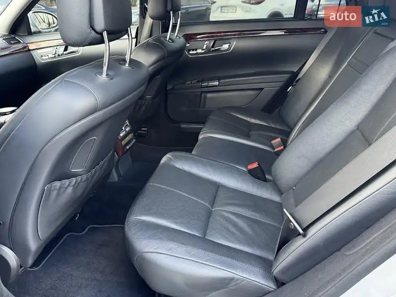 Мерседес S550 4matic в рідній фарбі