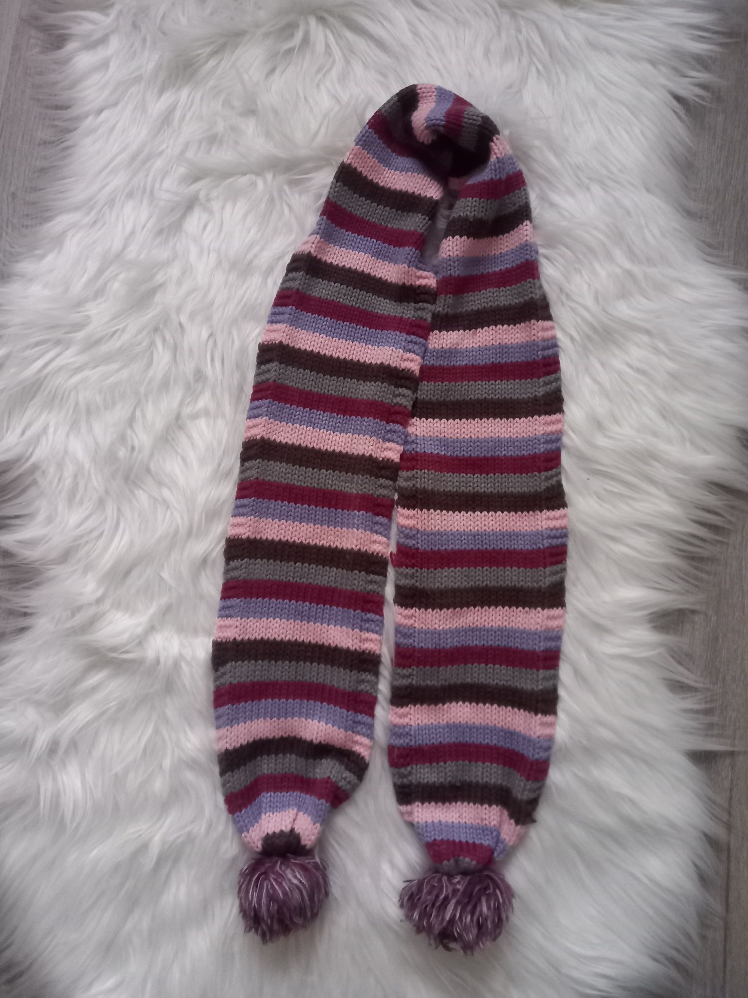 Szalik reserved kids 100 % acrylic  one size