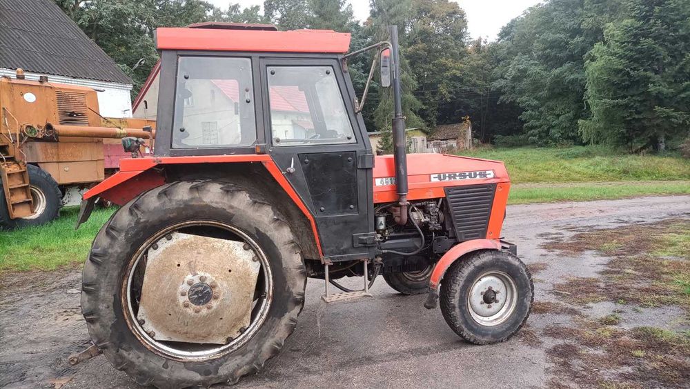 Traktor Ursus 4512