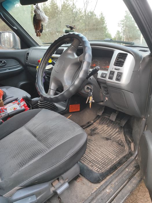 Продам чудовий mitsubishi l200