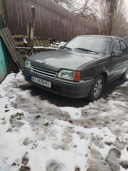 Продам Опель кадет