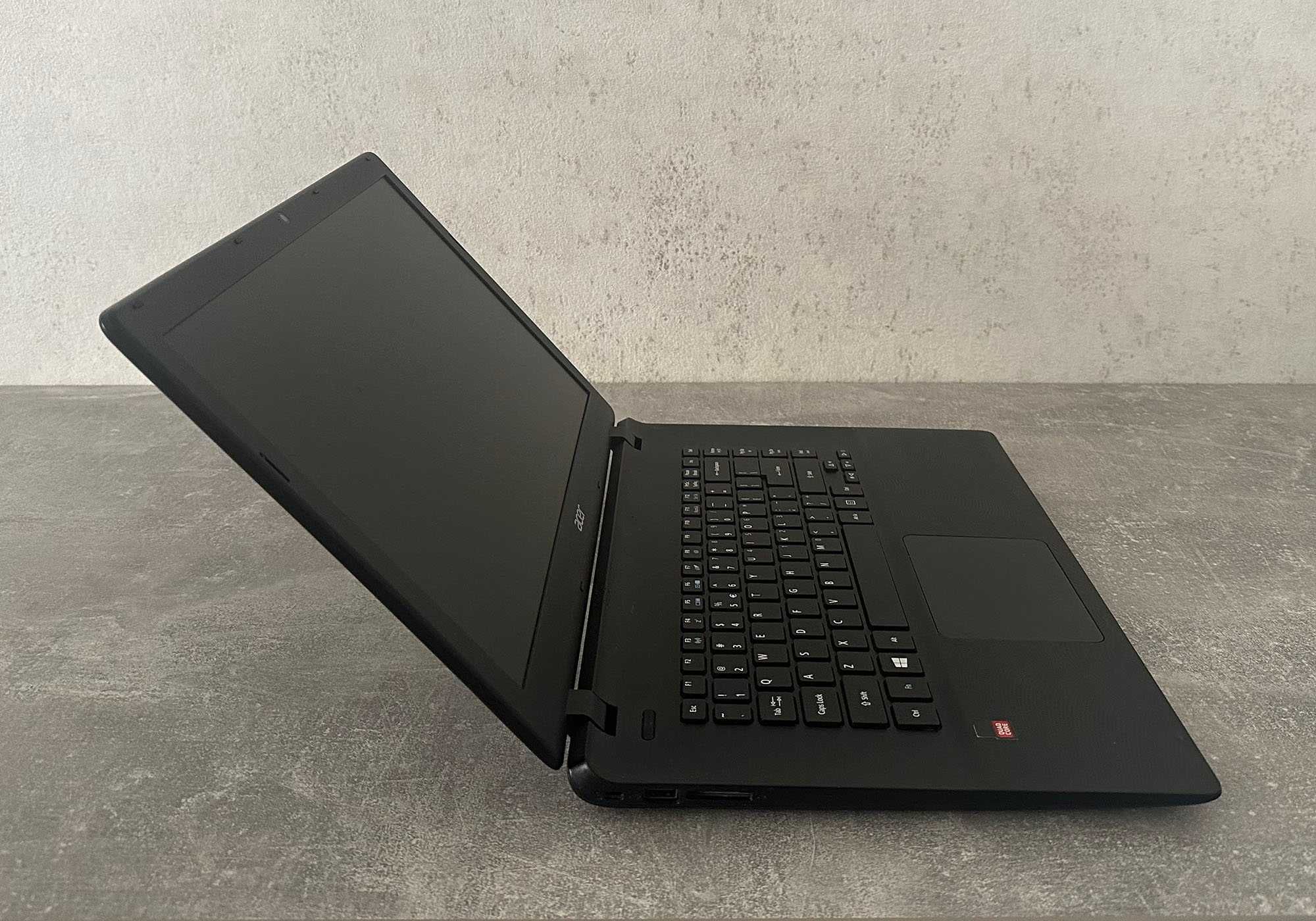 Ноутбук Acer Aspire ES1-521 (15.6" LED / 4 ядра / 8 ГБ RAM / 1 ТБ HDD)
