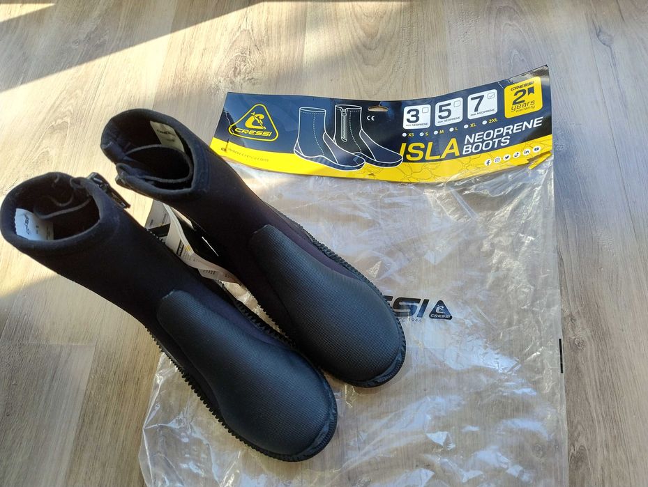 Buty Neoprenowe Cressi Isla 7mm Rozmiar S Czarny – Jak Nowe 149 zł
