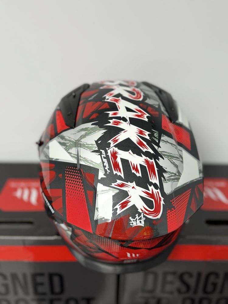 Мотошолом MT Braker SV