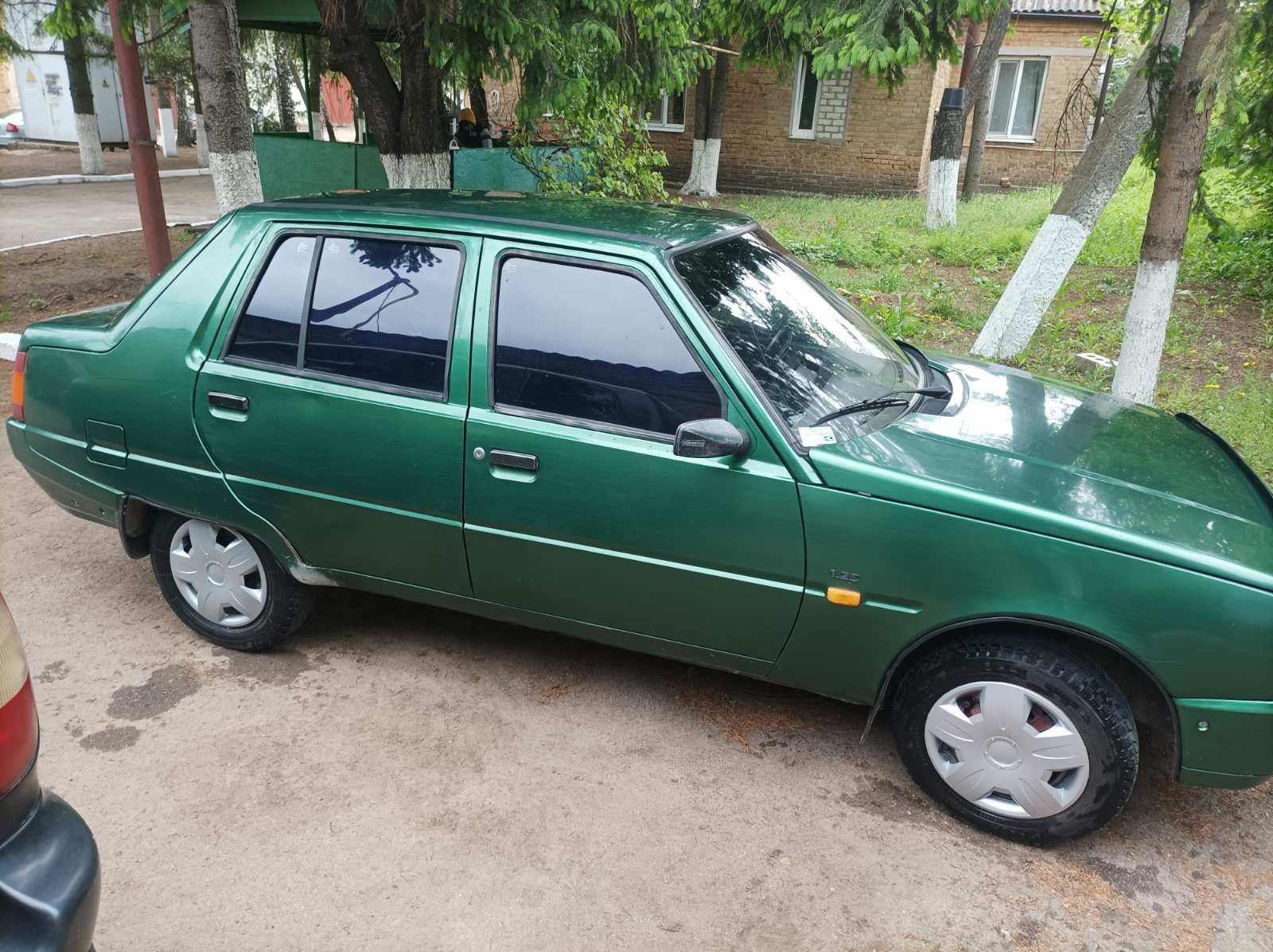 Продам автомобіль Славута 1.2 2003року