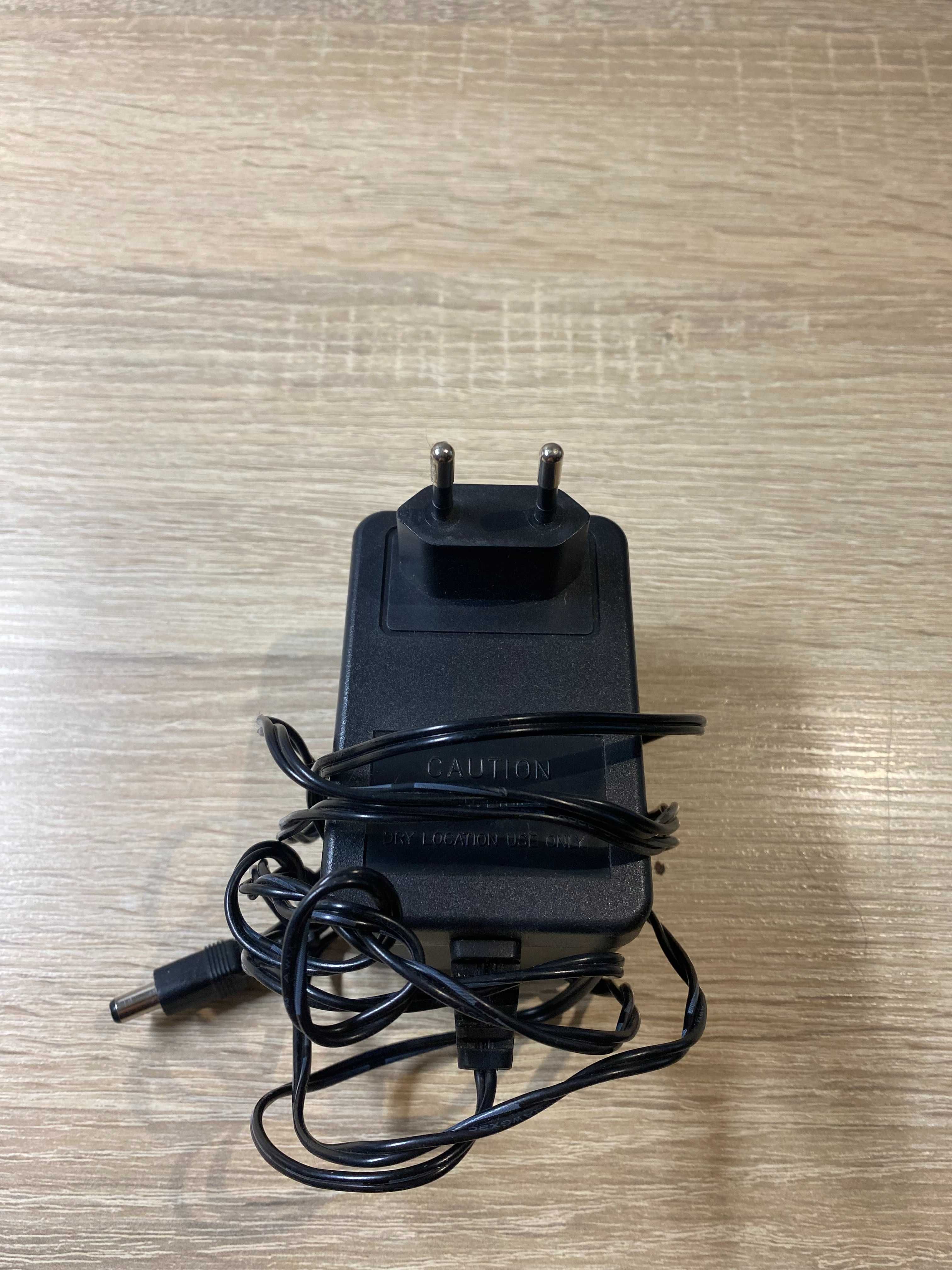 Ładowarka Oryginalna OEM AD-121ANB 12V 1A