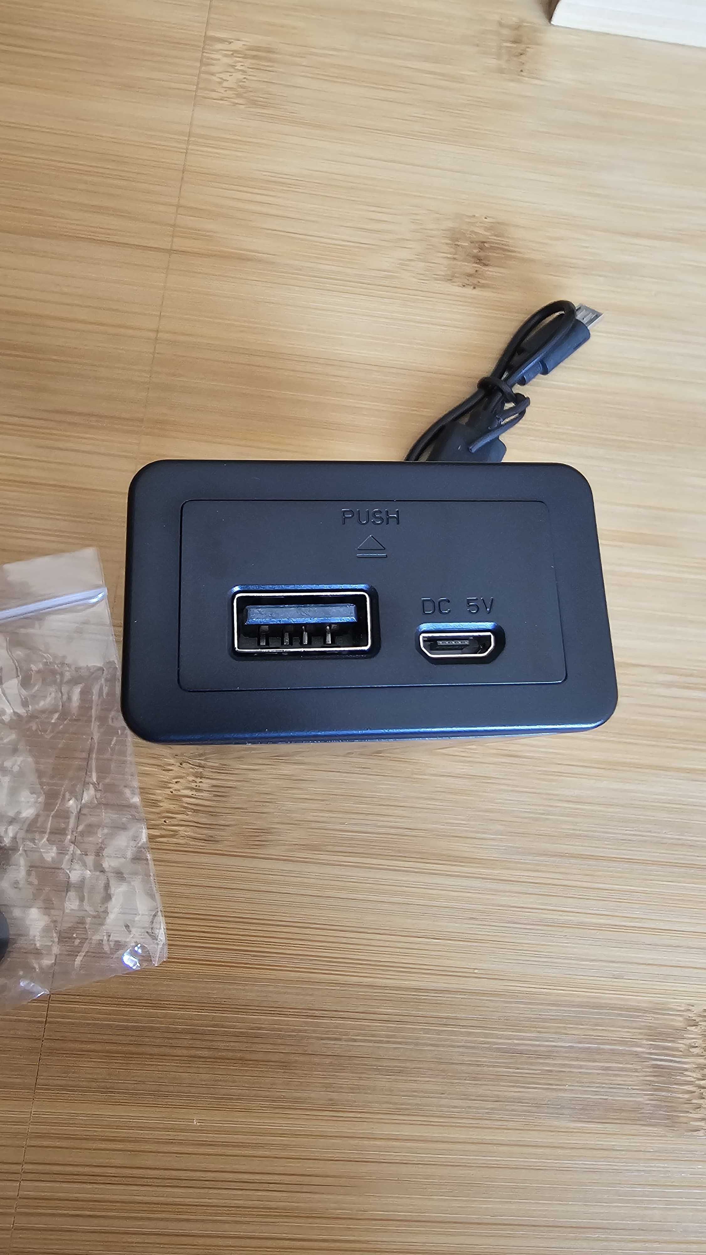 Auriculares Bluetooth com powerbank NOVOS