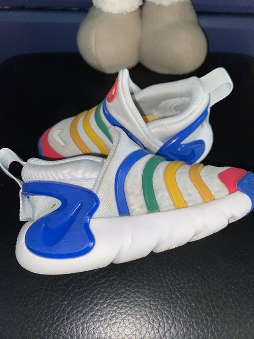 Tenis Adidas tam  21