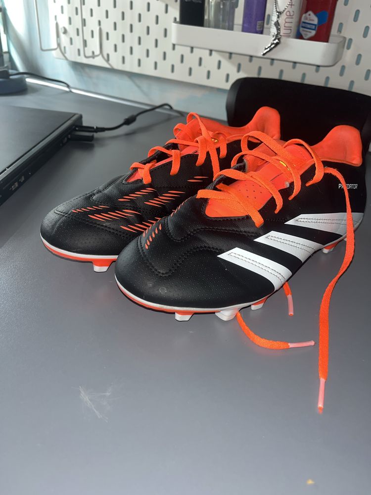 Korki adidas Predator Club FxG Buty piłkarskie