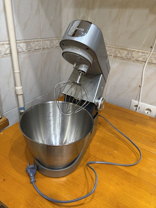 Міксер Kenwood KVC 30
